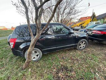 Suzuki Grand Vitara 2006 – 1.9 DDiS 95 kW 4x4 – na diely - 10