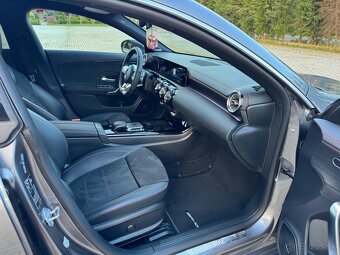 Mercedes-Benz CLA Kupé 250 4MATIC A/T - 10