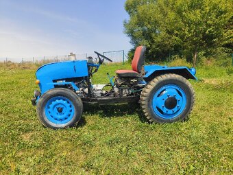 Malotraktor škoda 1202 v3s - 10