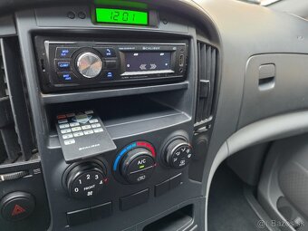 Hyundai H-1 2.5 CRDi - 10