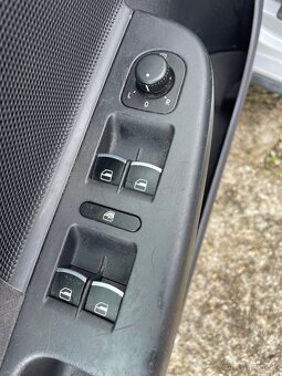 Volkswagen golf 5 1.9 TDi 77kw BKC bez DPF filtra bez hrdze - 10