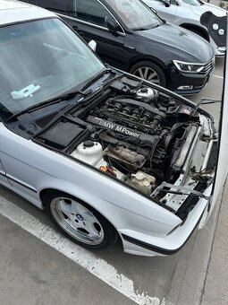 BMW M5 E34 - 10