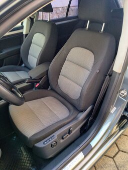 Škoda Superb Combi 2.0tdi - 10