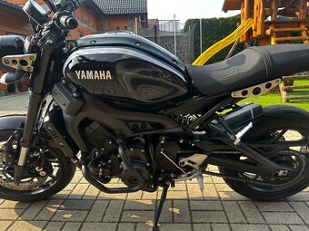 Yamaha XSR900 - 10