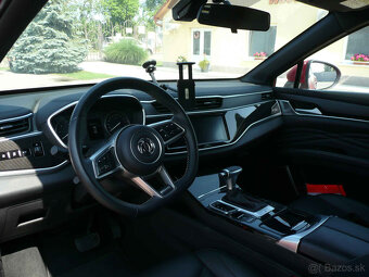 Dongfeng Fengon 5 1.5 CVT 101kW - 10