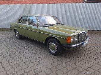 Mercedes W123 - 10