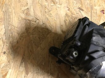 LED XENON SVETLA ŠKODA RAPID - 10