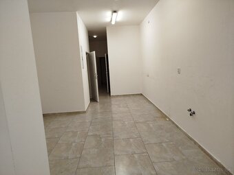 Priestor na prenájom - 10