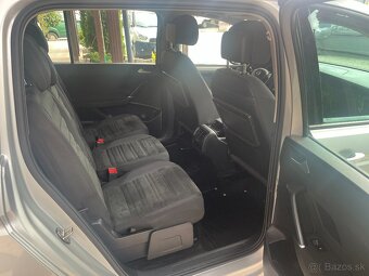 Volkswagen Touran 1.6 TDI SCR 115k Edition Comfortline - 10