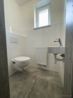 Krásny, moderný 2 izbový byt - 10