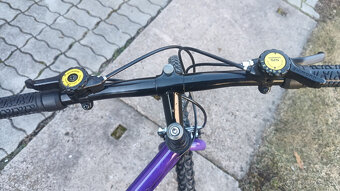 Bicykel Admiral Scarlett - 10