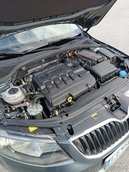 Škoda Octavia kombi 1,6tdi 81KW - 10