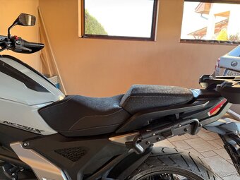 Honda NC750X DCT - 10