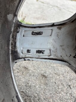 Audi originál disky 205/50 R17 - 10