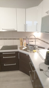 Prenájom 3i bytu - 10