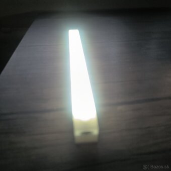 Svietidlo s pohybovým senzorom - 10