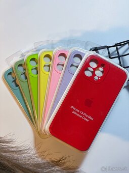 Obaly na iPhone 11–13 Pro Max - 10