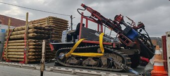 Preprava a práca s hydraulickou rukou PK23002SH 22M 4,0T - 10