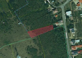 Véč – 1.246 m2 POZEMOK na mobilný dom / karavan / chatku - 10