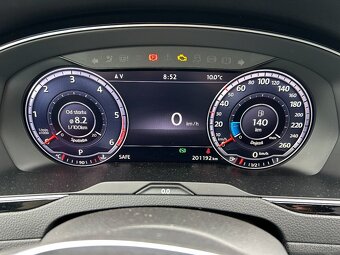 Volkswagen Passat Variant 2.0 TDI BMT Highline DSG - 10