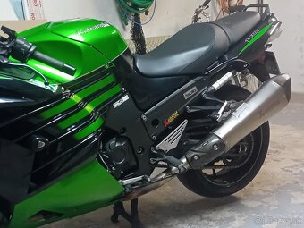 KAWASAKI ZZR 1400 performance - 10