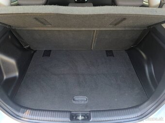 Kia Venga 1.4 CVVT EX - 10