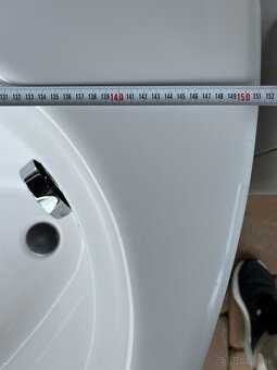 Rohová akrylátová vaňa so zástenou - 10