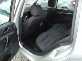 Škoda Octavia Combi 1.6 Ambiente - 10