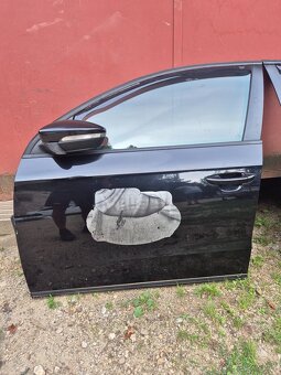 Predám dvere na Volkswagen Passat B6/B7 - BEZ HRDZE - - 10