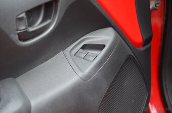 Toyota Aygo 1.0 VVT-IX-LOOK Automat SR - 10