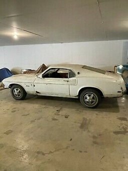 mustang 69 - 10