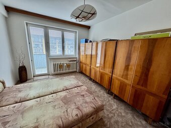 CENTRUM - veľký tehlový 3i byt, 85m2, loggia, garáž - 10