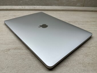 Apple MacBook Pro 13" 2017 i5/ 8GB/ 128GB - 10