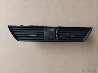 výduch, mriežka kúrenia Superb 3 - 10