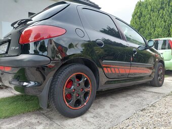 Peugeot 206 2,0 HDi - 10