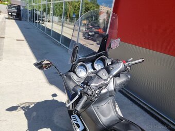 Yamaha Tmax 530 - 10