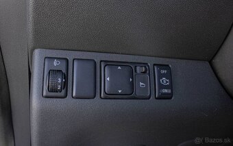 Nissan Navara 2.5D 4X4 2007 - 10