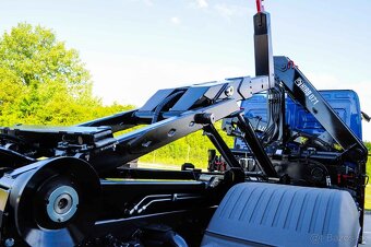 MERCEDES 1218 NOVÝ HÁKOVÝ NOSIČ KONTAJNEROV HYDRAULICKÁ RUKA - 10