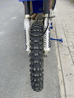 Yamaha YZF 250 - 10