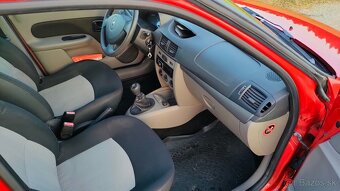 Renault Thalia 1.2 16v 2011 - 10