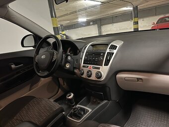 Predám Kia Ceed 1.4 2007 - 10