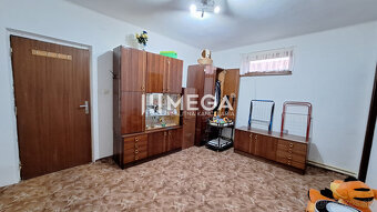 NA PREDAJ rodinný dom v srdci obce Porúbka - 10