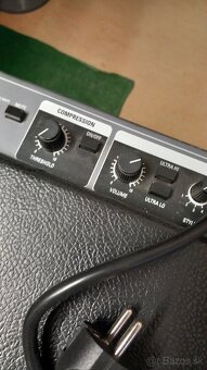 Basové  kombo Ampeg BA 300-115 - 10