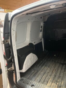 Renault Kangoo 1,5 dci 66 kw - 10