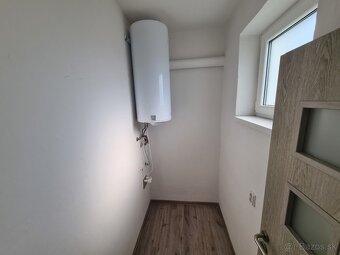 BYT 3+1, Žilina-Bôrik, 80m², Garáž + 2x Parkovacie státie, u - 10