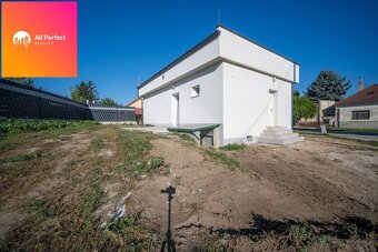 ALL PERFECT| Na predaj zrekonštruovaný 4 izbový rodinný dom  - 10