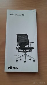 ergonomická kancelárska stolička VITRA Meda 2/XL - 10