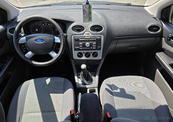 FORD FOCUS 1.6 BENZÍN 1.MAJITEĽ KÚPENÉ NA SLOVENSKU 2006 - 10