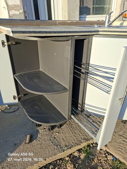 kuchynská linka - 10