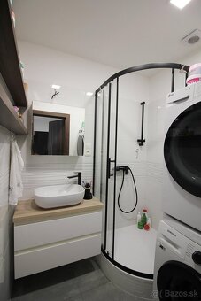 IMG real - Predám moderný 3i byt v širšom centre Žiar n - 10